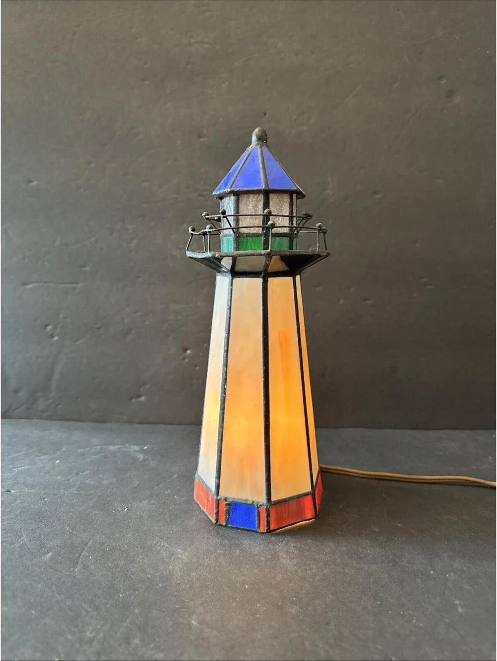 Tiffany-Style Stained Glass Lighthouse 10” H Nautical Beach Nite Light Lamp